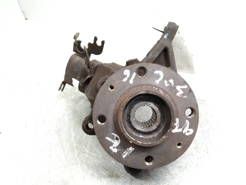 Recambio de mangueta delantera izquierda para peugeot 306 berlina 3/4/5 puertas (s2) boulebard referencia OEM IAM   