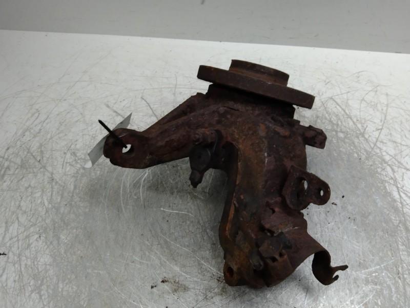 Recambio de mangueta delantera izquierda para peugeot 306 berlina 3/4/5 puertas (s2) xt referencia OEM IAM   