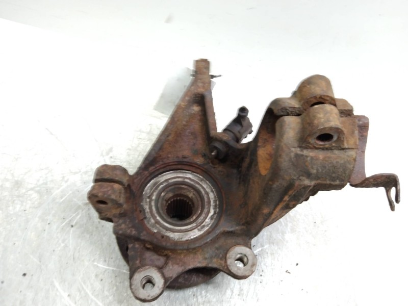 Recambio de mangueta delantera izquierda para peugeot 306 berlina 3/4/5 puertas (s2) xt referencia OEM IAM   