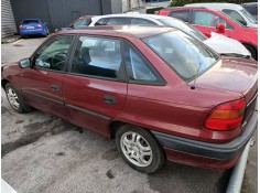 opel astra f berlina del año 1995 2