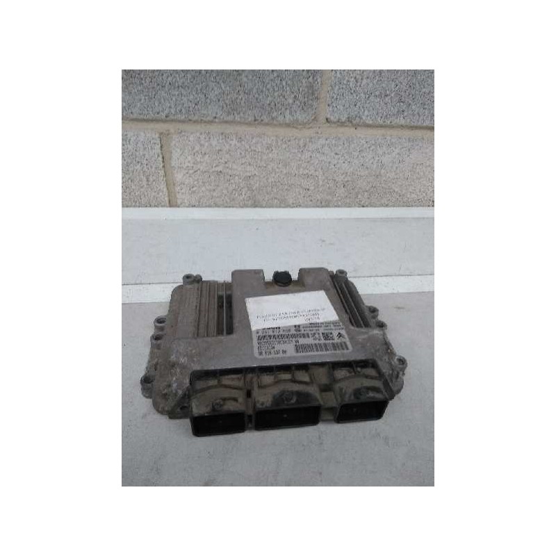 Recambio de centralita motor uce para peugeot partner (s2) 1.6 16v hdi cat referencia OEM IAM 0281012620 9661813780 EDC16C34