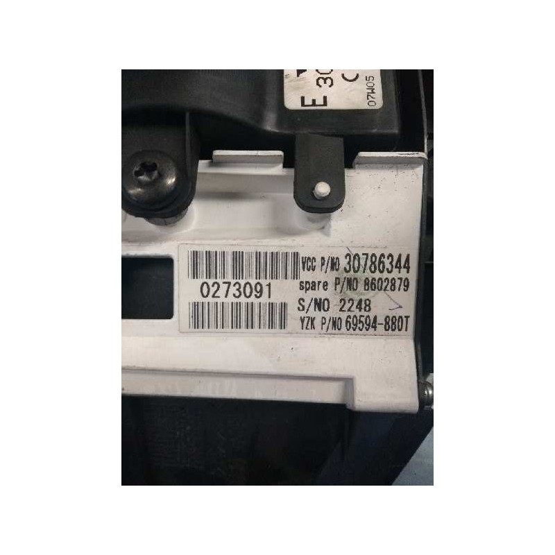 Recambio de cuadro instrumentos para volvo v50 familiar 2.0 d kinetic referencia OEM IAM 30786344 69594880T 8602879 36002714