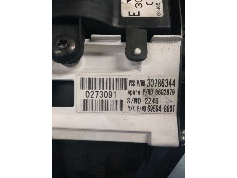 Recambio de cuadro instrumentos para volvo v50 familiar 2.0 d kinetic referencia OEM IAM 30786344 69594880T 8602879 36002714