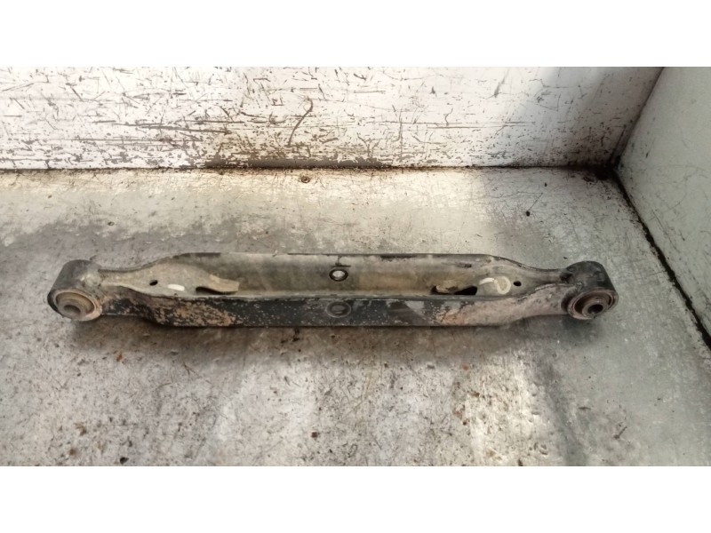 Recambio de brazo suspension superior trasero izquierdo para nissan qashqai+2 (jj10) tekna 4x4 referencia OEM IAM   