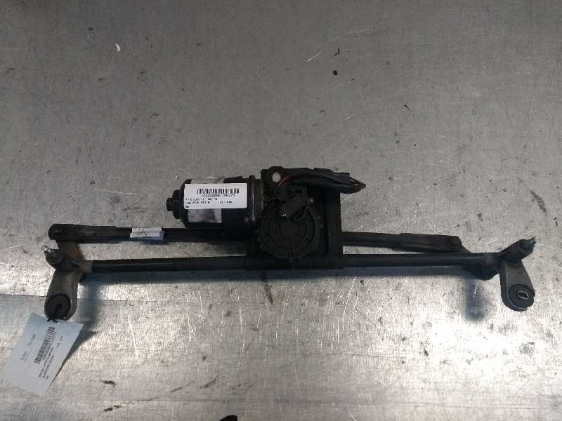 Recambio de motor limpia delantero para ssangyong rexton referencia OEM IAM   