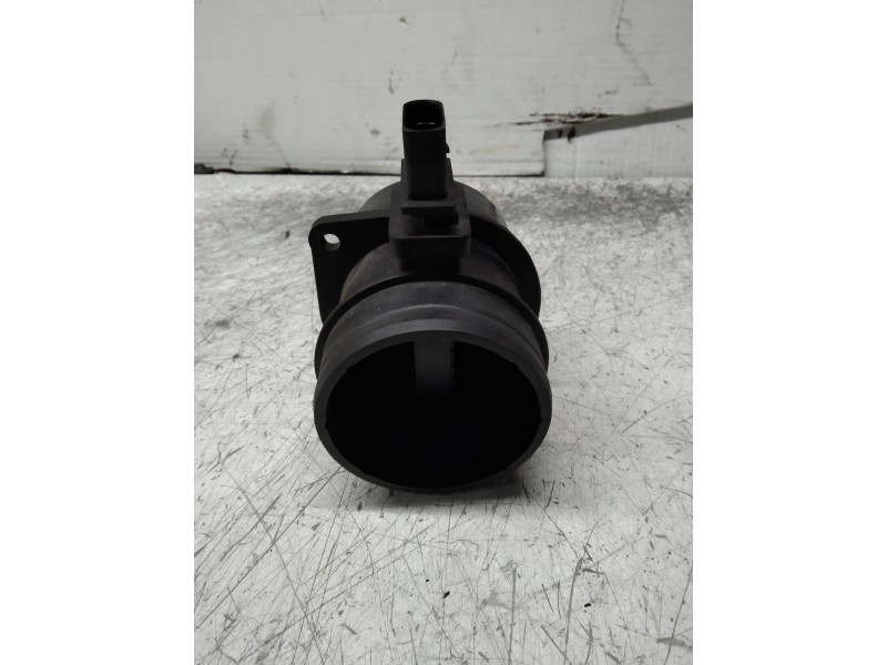 Recambio de caudalimetro para volkswagen golf vi (5k1) advance referencia OEM IAM 0281002735 03G906461C 