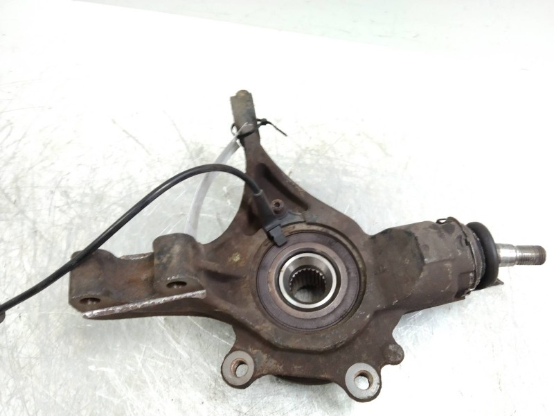 Recambio de mangueta delantera derecha para peugeot 307 (s1) xn referencia OEM IAM   