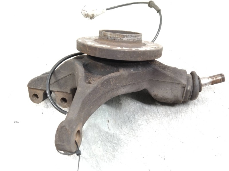 Recambio de mangueta delantera izquierda para peugeot 307 cc (s1) 2.0 16v cat referencia OEM IAM   