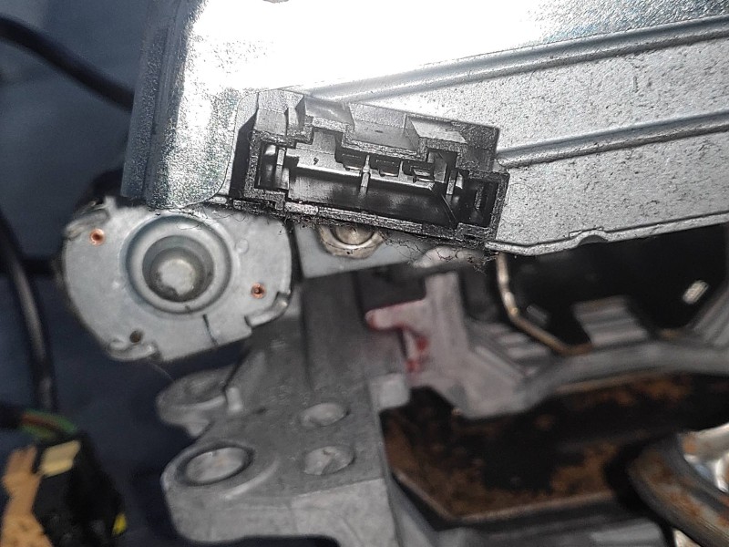 Recambio de columna direccion para volkswagen touareg (7la) tdi v10 referencia OEM IAM 404680 7L0419501N 4E0905852C