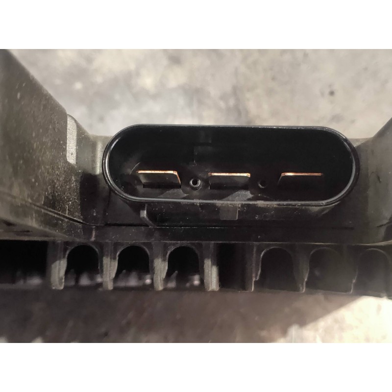 Recambio de caja reles / fusibles para mercedes clase cls (w218) cls 350 cdi be (218.323) referencia OEM IAM 2125400024 22271011