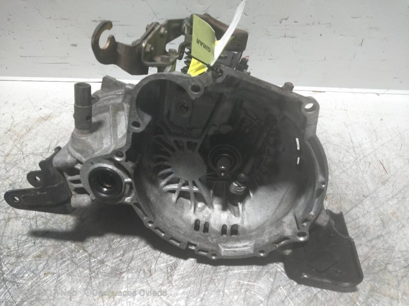 Recambio de caja cambios para hyundai lantra familiar (rd) 1.6 gls referencia OEM IAM JV1973 485541 