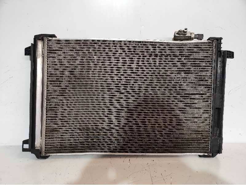 Recambio de condensador / radiador aire acondicionado para mercedes clase cls (w218) cls 350 cdi be (218.323) referencia OEM IAM
