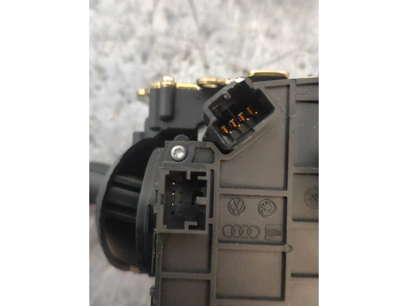 Recambio de mando luces para volkswagen touareg (7la) tdi v10 referencia OEM IAM 7L6953549E 7L6953507P 7L6953503 3D0953513