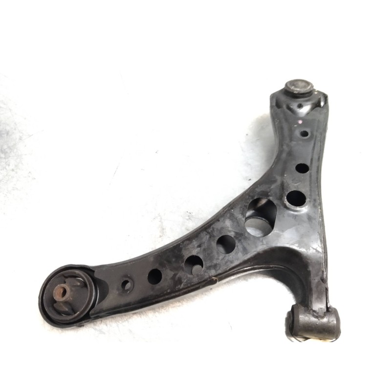 Recambio de brazo suspension inferior delantero derecho para toyota avensis verso (m20) 2.0 turbodiesel cat referencia OEM IAM  