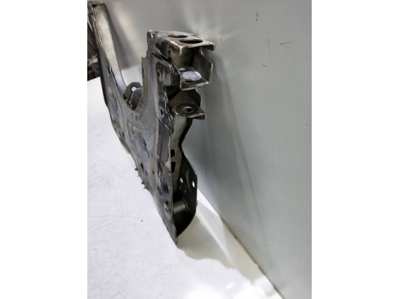 Recambio de puente delantero para renault clio iv renault sport referencia OEM IAM   