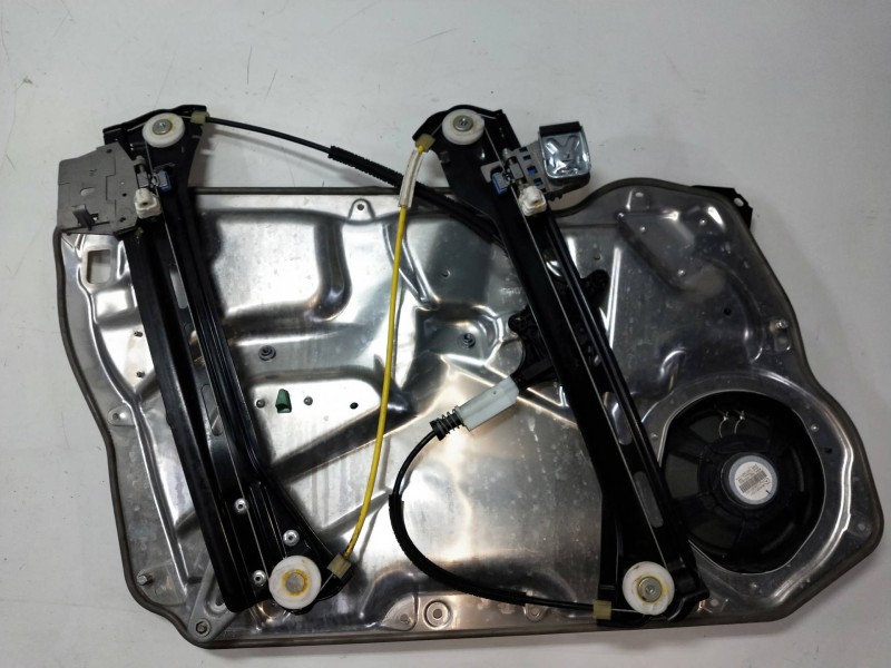 Recambio de elevalunas delantero derecho para mercedes clase cls (w218) cls 350 cdi be (218.323) referencia OEM IAM  2187200479 