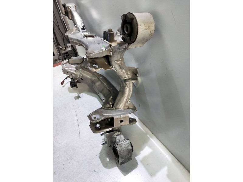 Recambio de puente trasero para nissan 350 z (z33) 3.5 v6 cat referencia OEM IAM   