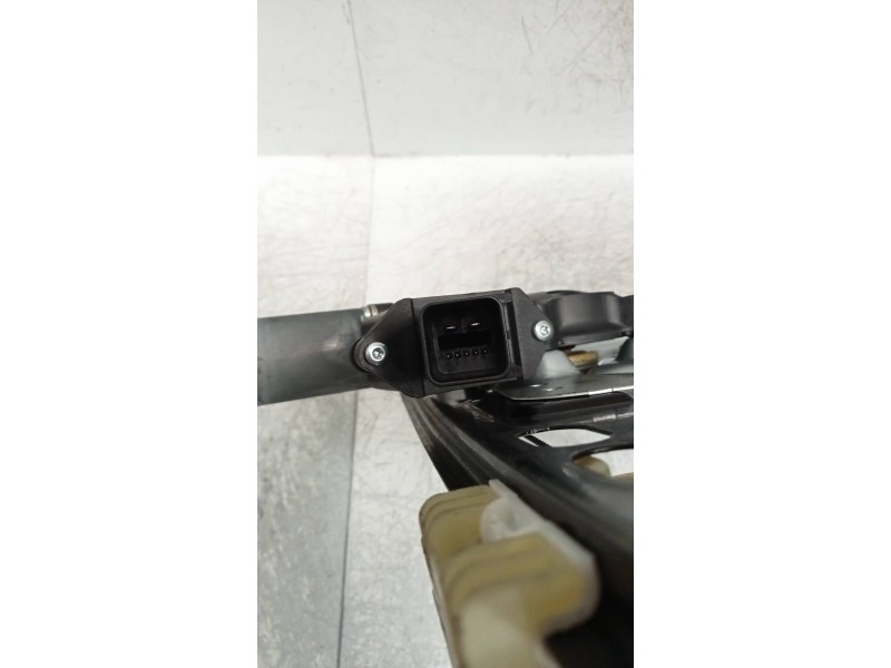 Recambio de elevalunas delantero derecho para opel zafira tourer selective referencia OEM IAM 966436201  