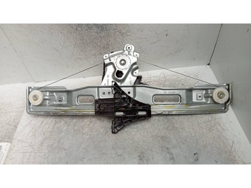Recambio de elevalunas trasero derecho para opel zafira tourer selective referencia OEM IAM 13260142RH  