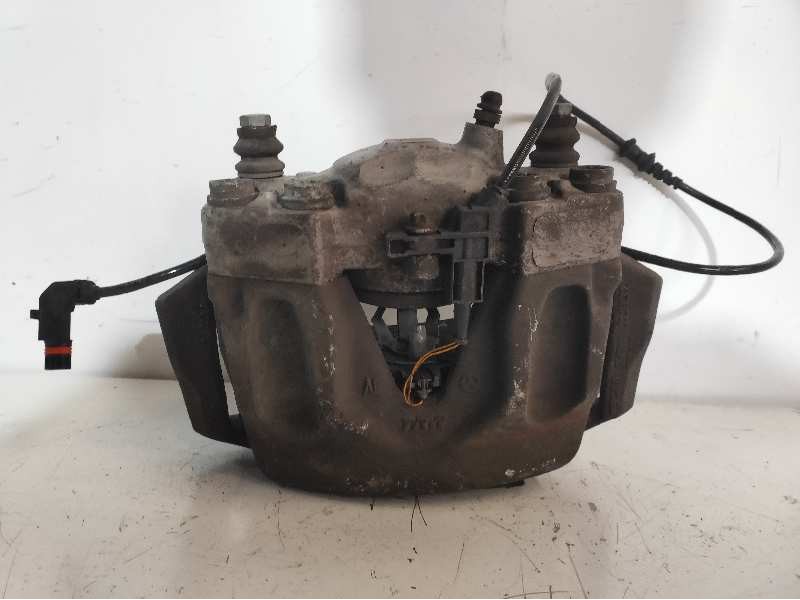 Recambio de pinza freno delantera derecha para mercedes clase cls (w218) cls 350 cdi be (218.323) referencia OEM IAM   204421368