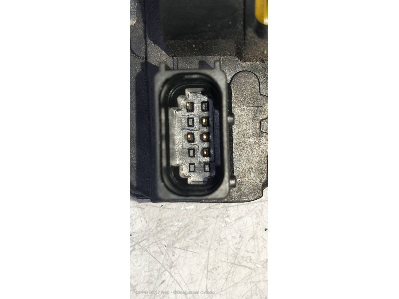 Recambio de motor cierre centralizado delantero izquierdo para opel zafira tourer selective referencia OEM IAM 13579522  