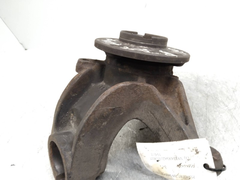 Recambio de mangueta delantera derecha para peugeot 309 vital referencia OEM IAM   