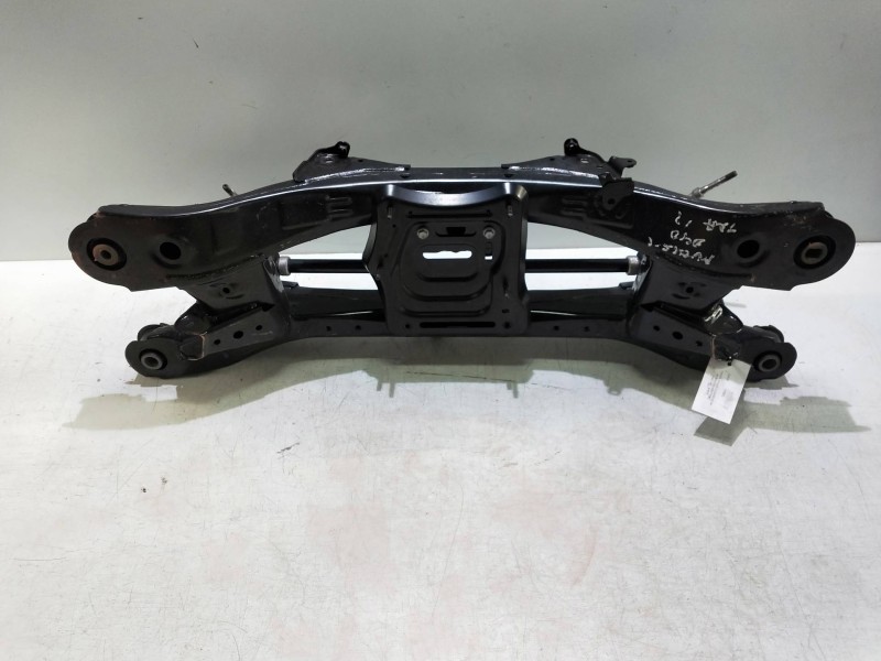 Recambio de puente trasero para toyota avensis cross sport (t27) advance referencia OEM IAM   
