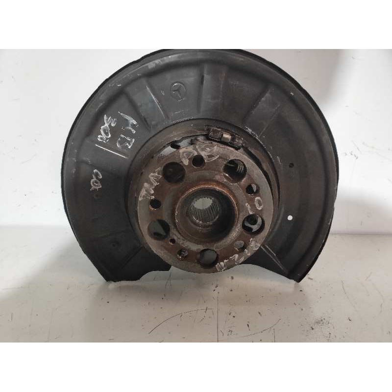 Recambio de mangueta trasera derecha para mercedes clase cls (w218) cls 350 cdi be (218.323) referencia OEM IAM   2043503506