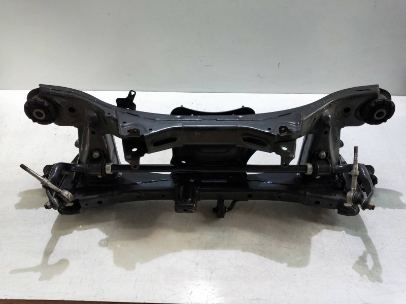Recambio de puente trasero para toyota avensis cross sport (t27) advance referencia OEM IAM   