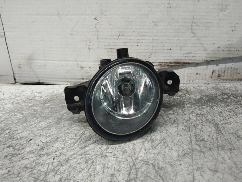 Recambio de faro antiniebla derecho para nissan x-trail (t30) comfort referencia OEM IAM 89203561  