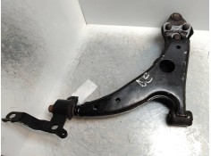 Recambio de brazo suspension inferior delantero derecho para toyota corolla 1.8 referencia OEM IAM    2
