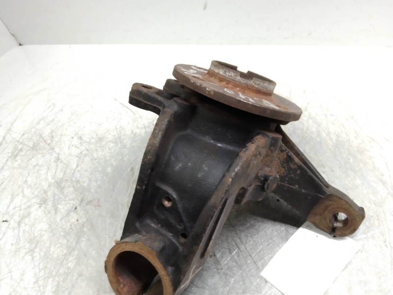 Recambio de mangueta delantera derecha para peugeot 405 berlina 1.9 cat referencia OEM IAM   