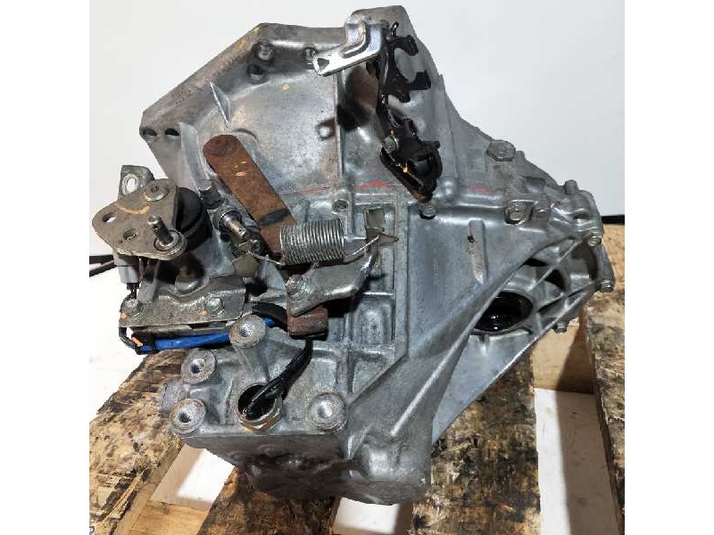 Recambio de caja cambios para peugeot 107 rc-line referencia OEM IAM 20TT01 0913984 