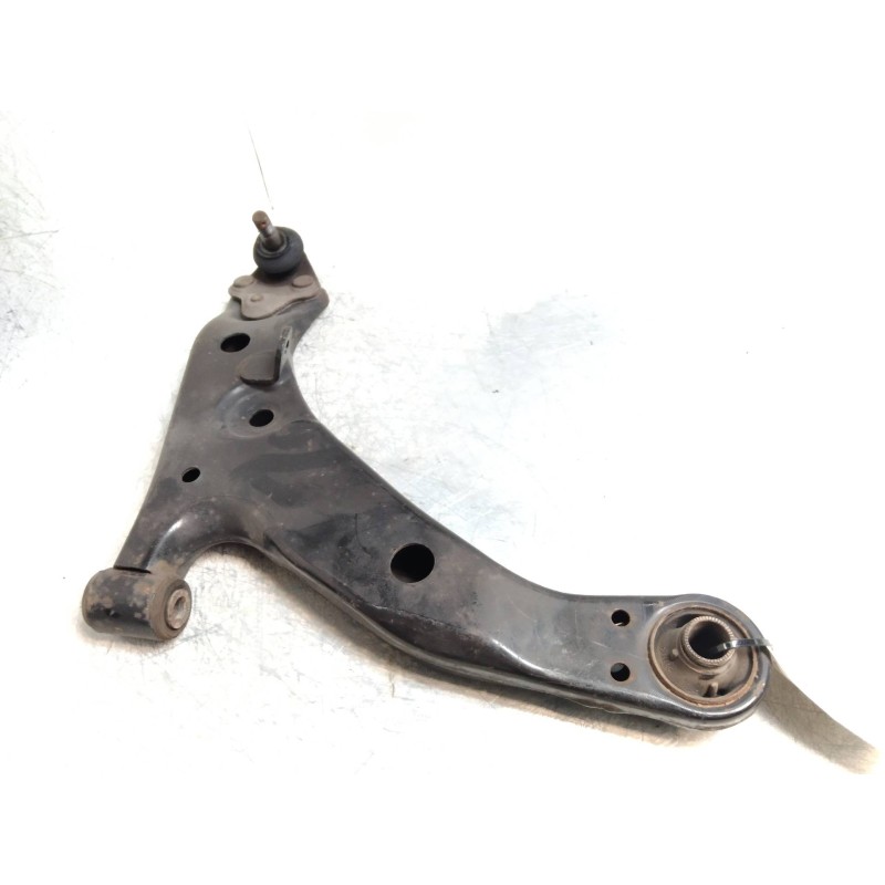 Recambio de brazo suspension inferior delantero derecho para toyota corolla (e11) 1.4 16v cat referencia OEM IAM   