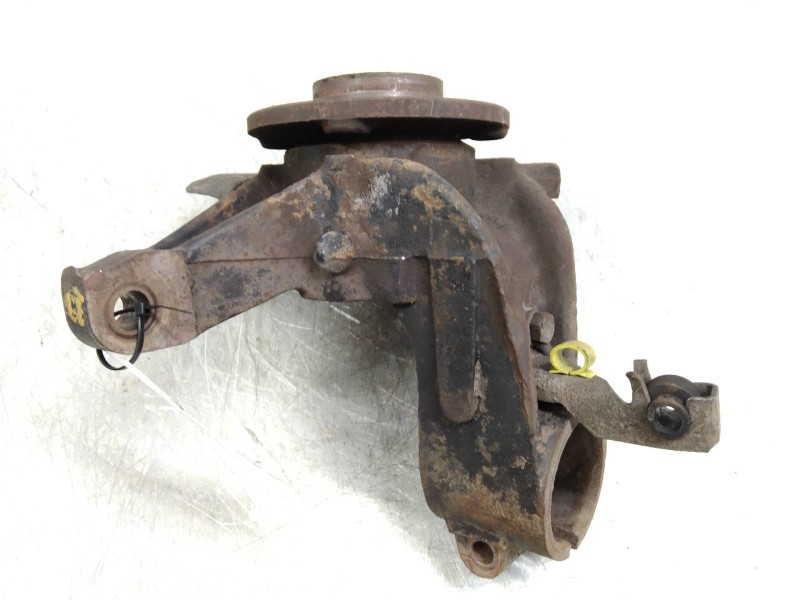 Recambio de mangueta delantera izquierda para peugeot 405 berlina 1.9 turbodiesel referencia OEM IAM   
