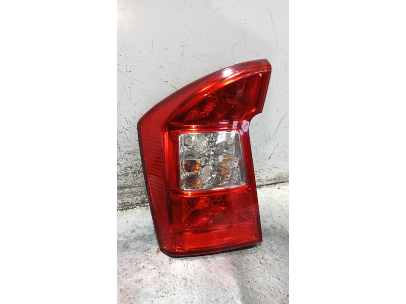 Recambio de piloto trasero izquierdo para kia carens (un) emotion referencia OEM IAM   