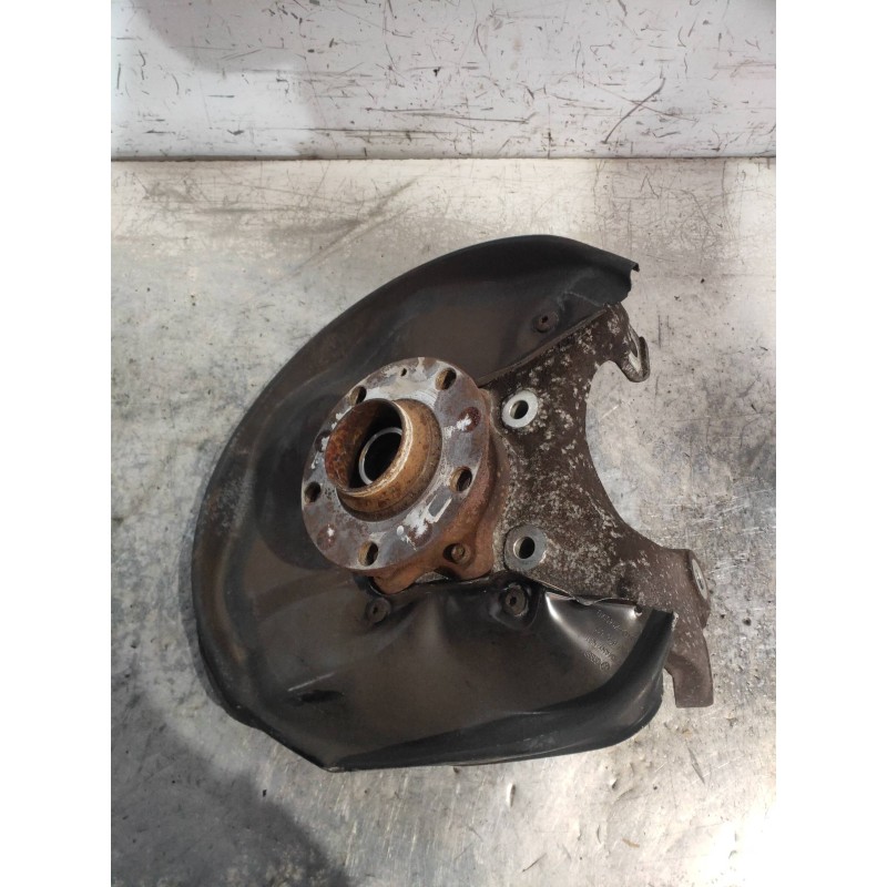 Recambio de mangueta trasera izquierda para audi a6 avant (4f5) 2.4 quattro referencia OEM IAM   