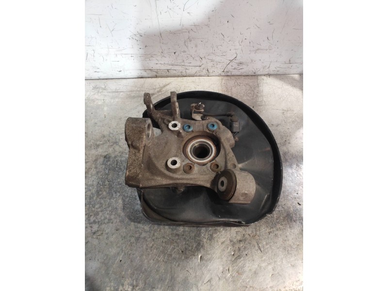 Recambio de mangueta trasera izquierda para audi a6 avant (4f5) 2.4 quattro referencia OEM IAM   