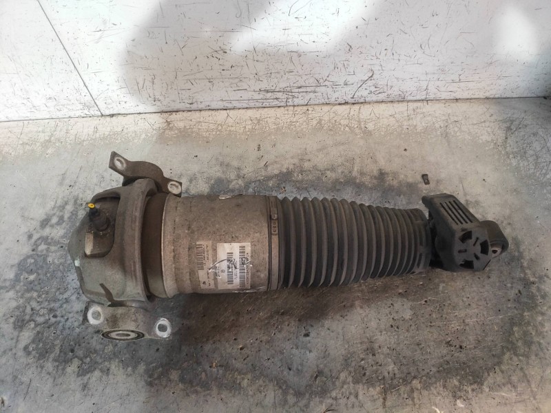 Recambio de amortiguador trasero derecho para volkswagen touareg (7la) tdi v10 referencia OEM IAM 7L6512022L 15140002544 