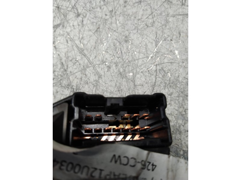 Recambio de mando limpia para nissan primera berlina (p12) tekna referencia OEM IAM 25260AV715  