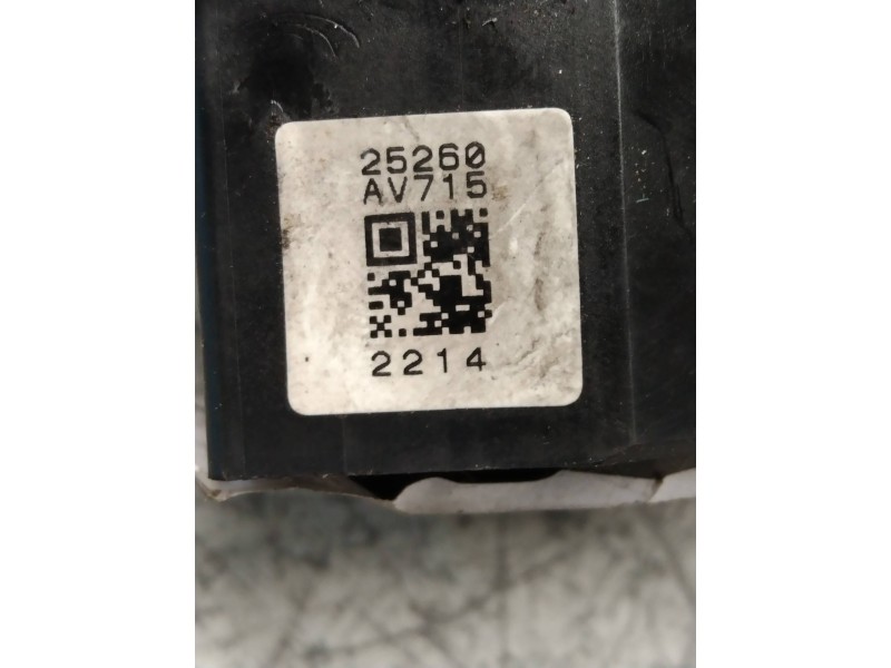 Recambio de mando limpia para nissan primera berlina (p12) tekna referencia OEM IAM 25260AV715  