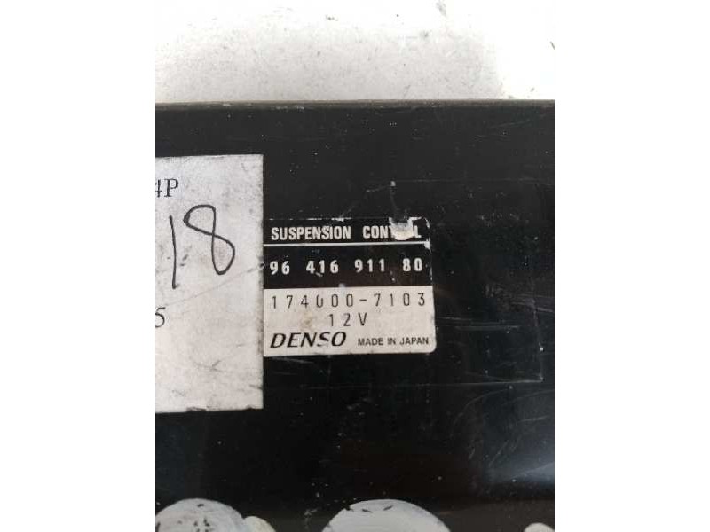 Recambio de centralita suspension para peugeot 607 (s1) 3.0 v6 24v referencia OEM IAM 1740007103 9641691180 