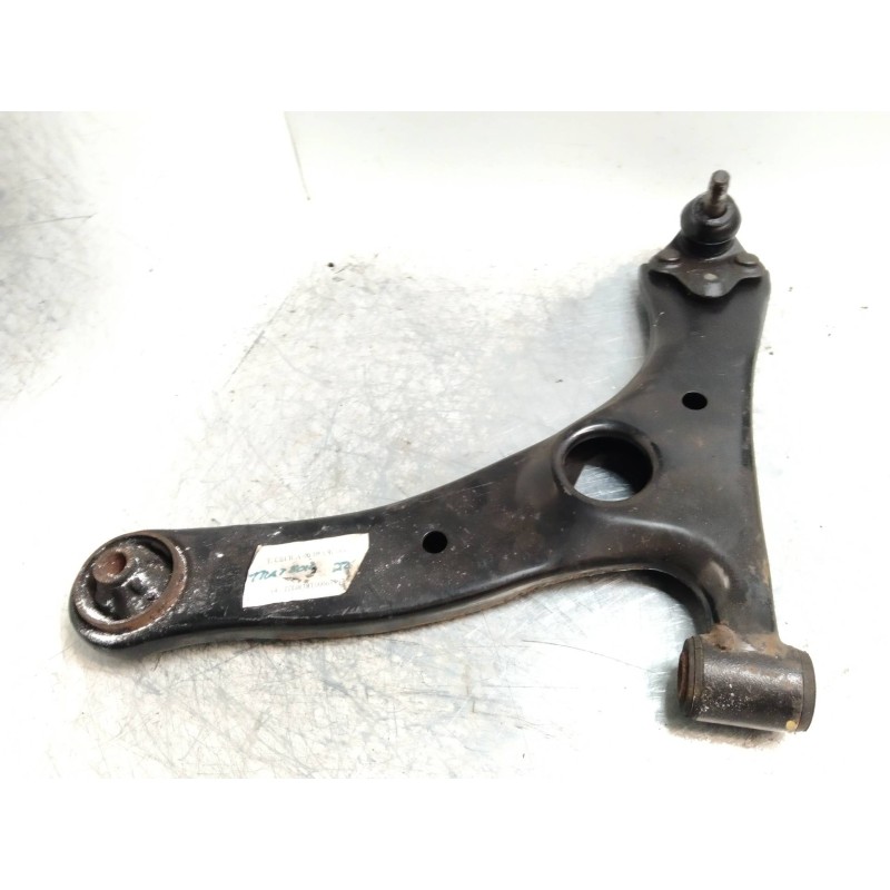 Recambio de brazo suspension inferior delantero izquierdo para toyota celica (t23) 1.8 16v cat referencia OEM IAM   