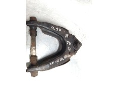 Recambio de brazo suspension superior delantero derecho para toyota hilux 2.4 referencia OEM IAM    2