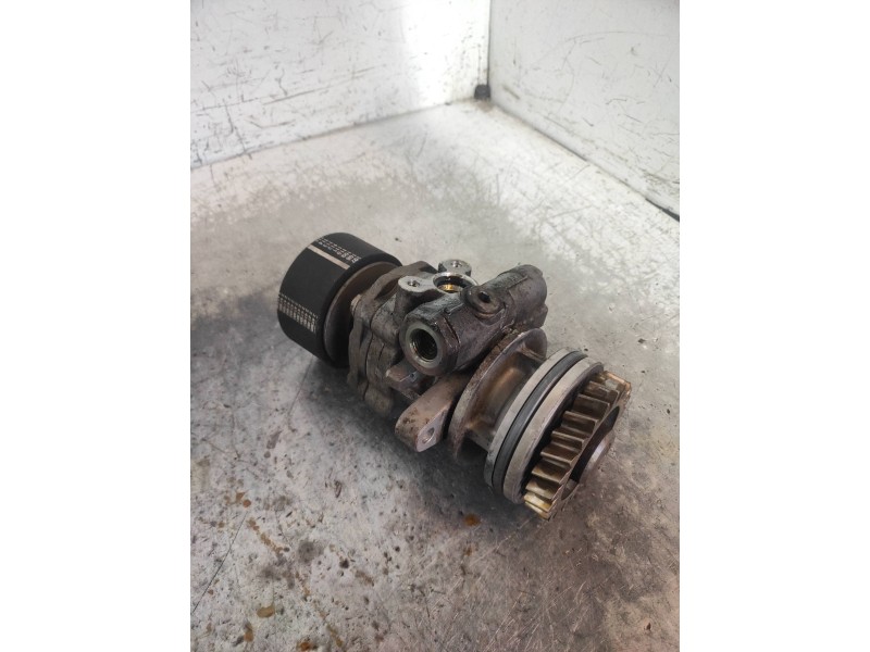 Recambio de bomba direccion para volkswagen touareg (7la) tdi v10 referencia OEM IAM 7L6422153  