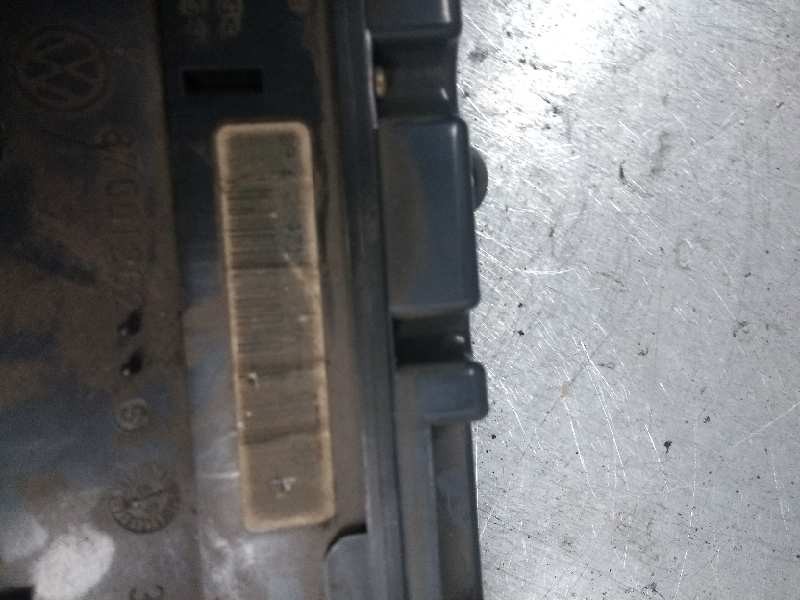 Recambio de cuadro instrumentos para volkswagen golf iii berlina (1h1) s referencia OEM IAM 1HA919033BD  