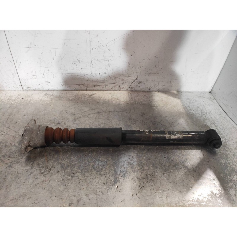 Recambio de amortiguador trasero derecho para audi a6 avant (4f5) 2.4 quattro referencia OEM IAM 4F0513032H  