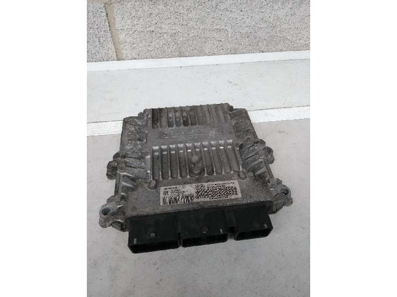 Recambio de centralita motor uce para peugeot 807 st pack referencia OEM IAM 5WS40610BT SW9664626580 HW9661642180 SID803A