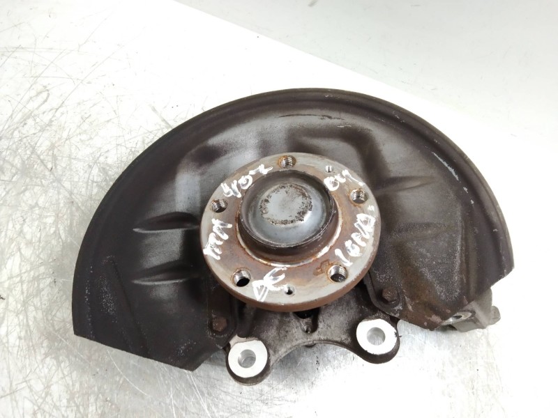 Recambio de mangueta trasera derecha para peugeot 407 st confort referencia OEM IAM   