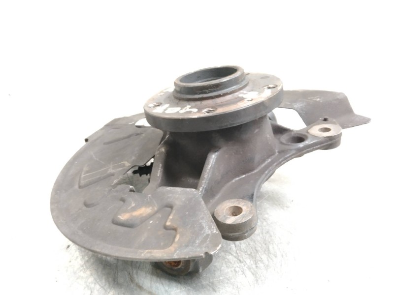 Recambio de mangueta delantera izquierda para peugeot 407 st sport pack referencia OEM IAM   